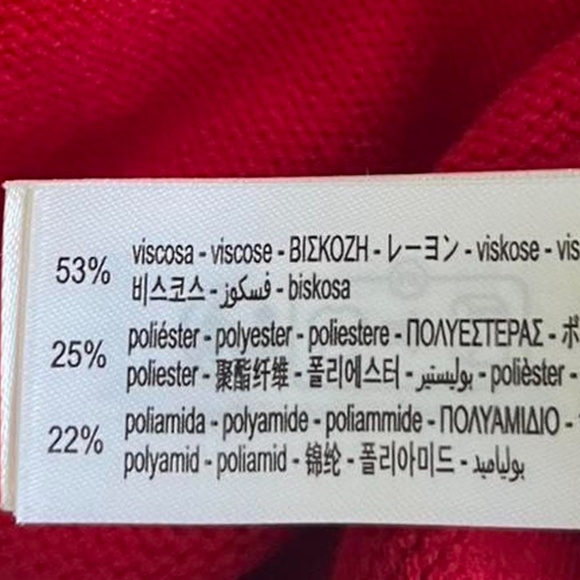 Red Zara cropped sweater with zip-up collar and long sleeves - Picture 5 of 5